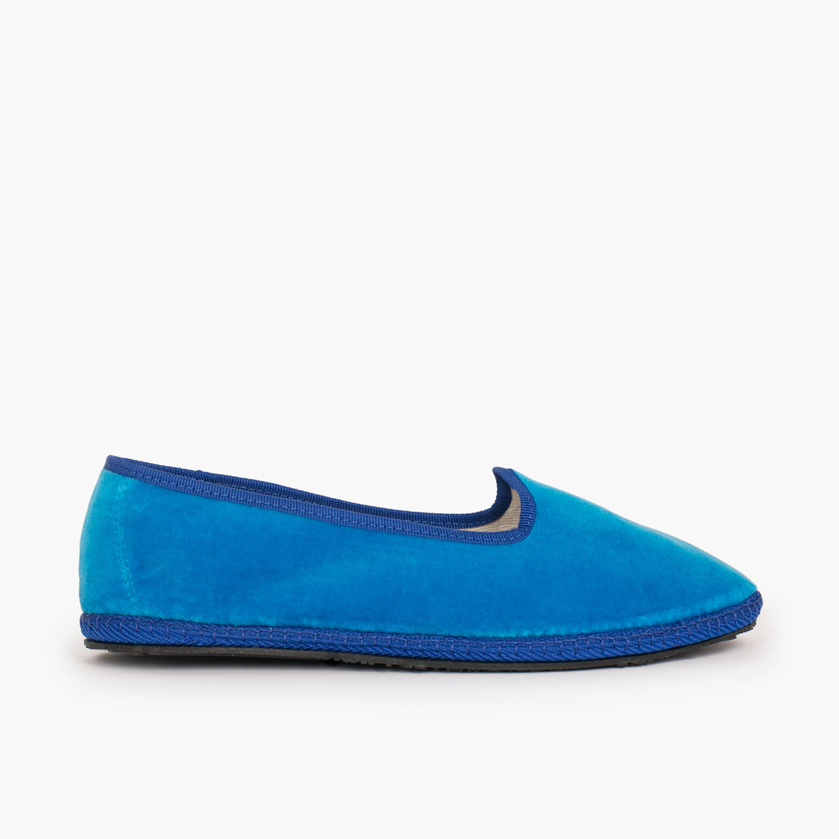 Pagliacci Bluette C24