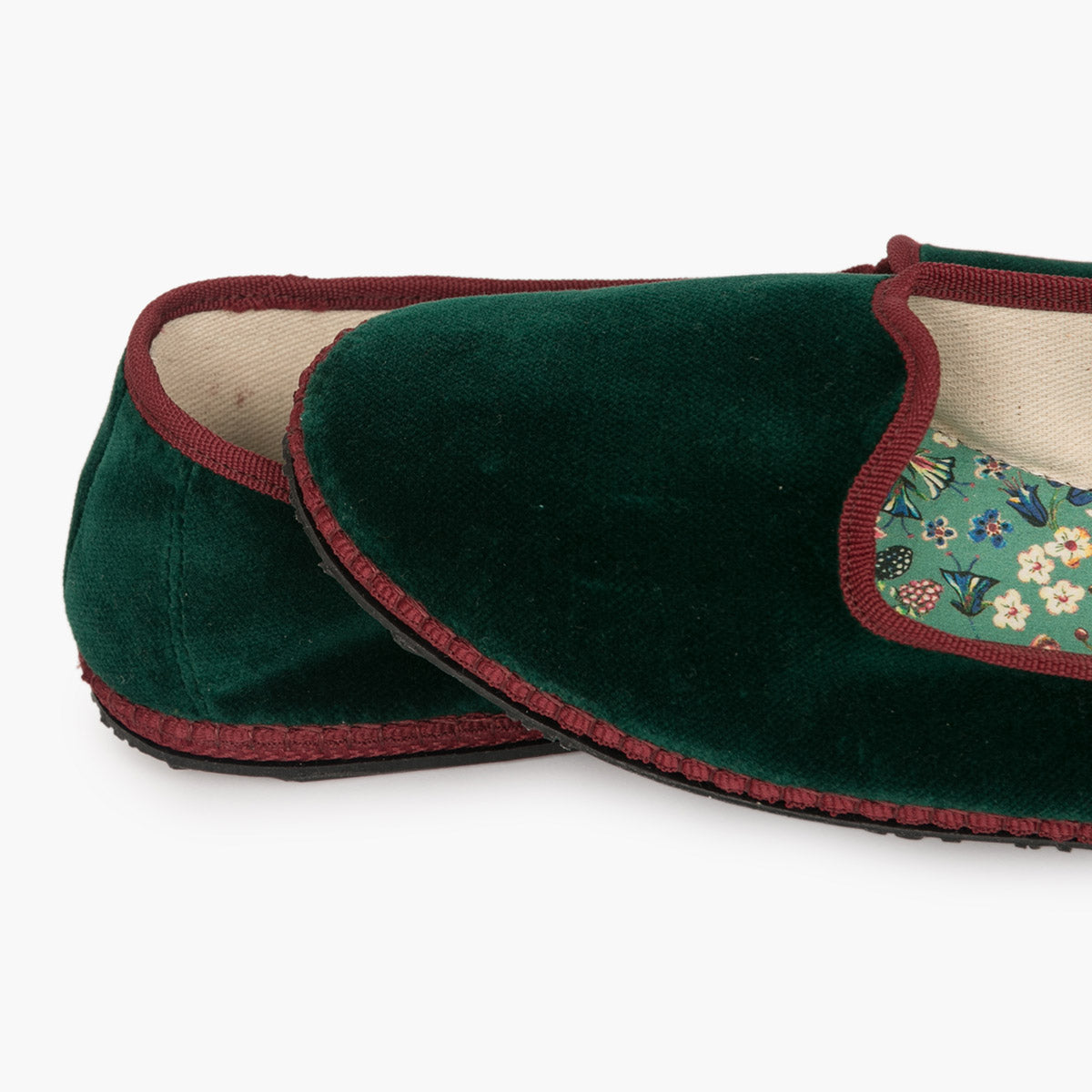 Pagliacci Bordeaux C20