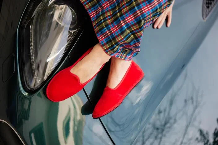 Zapatos sin tacón elegantes