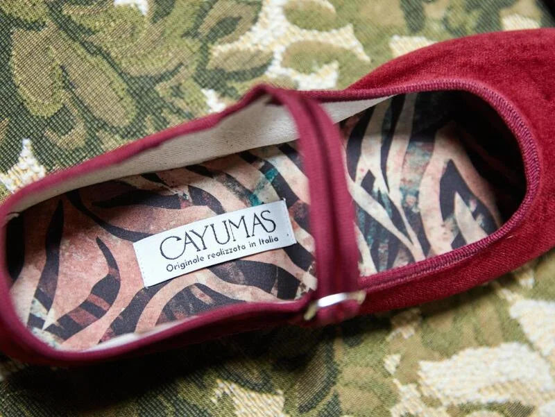 diferencia entre zapato hecho y un zapato fabricado