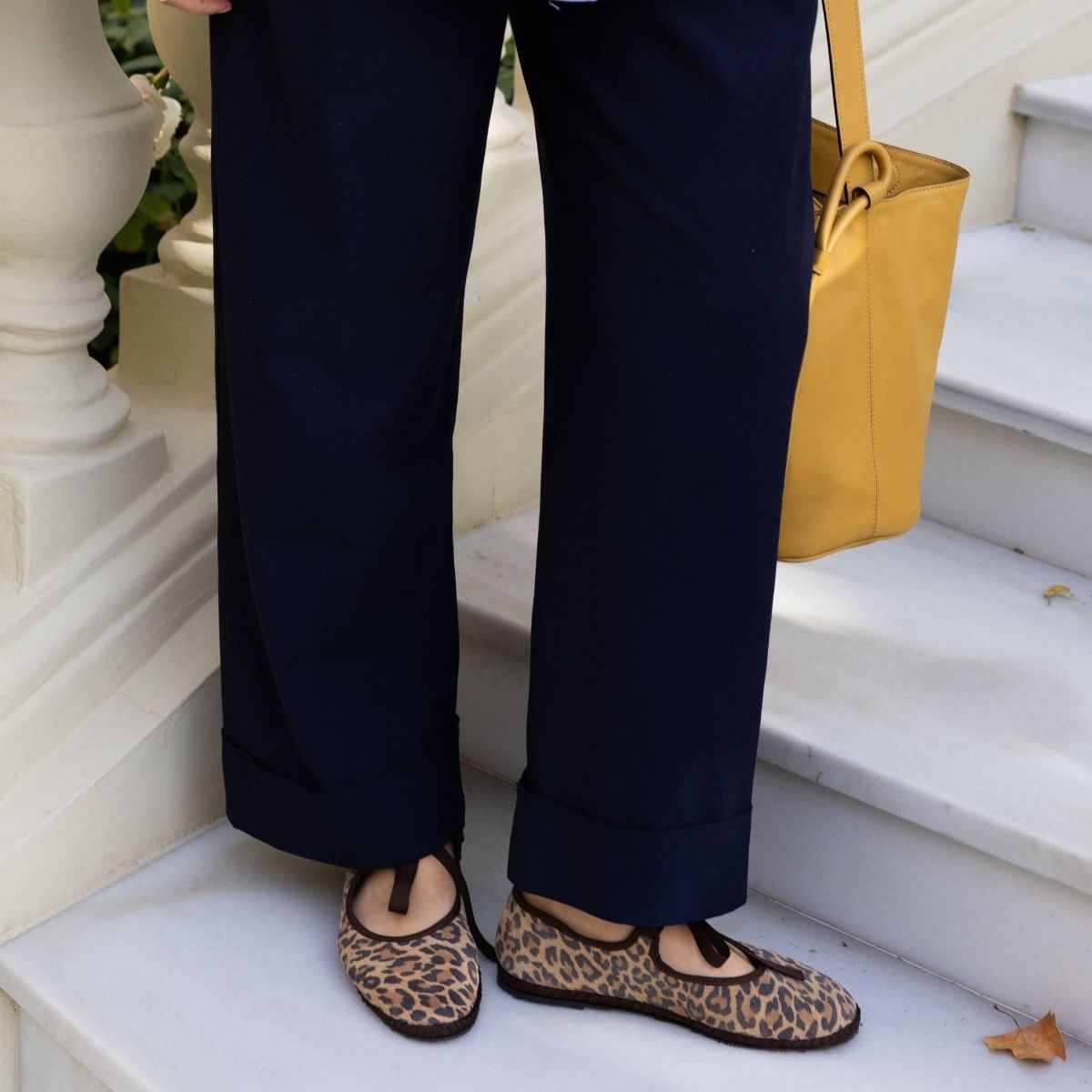 Salomé Canela Suede