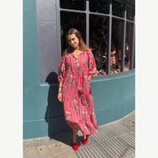 Vestido rojo de rayas