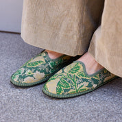 Pagliacci Dans la Forêt by Decors Barbares Nathalie Farman