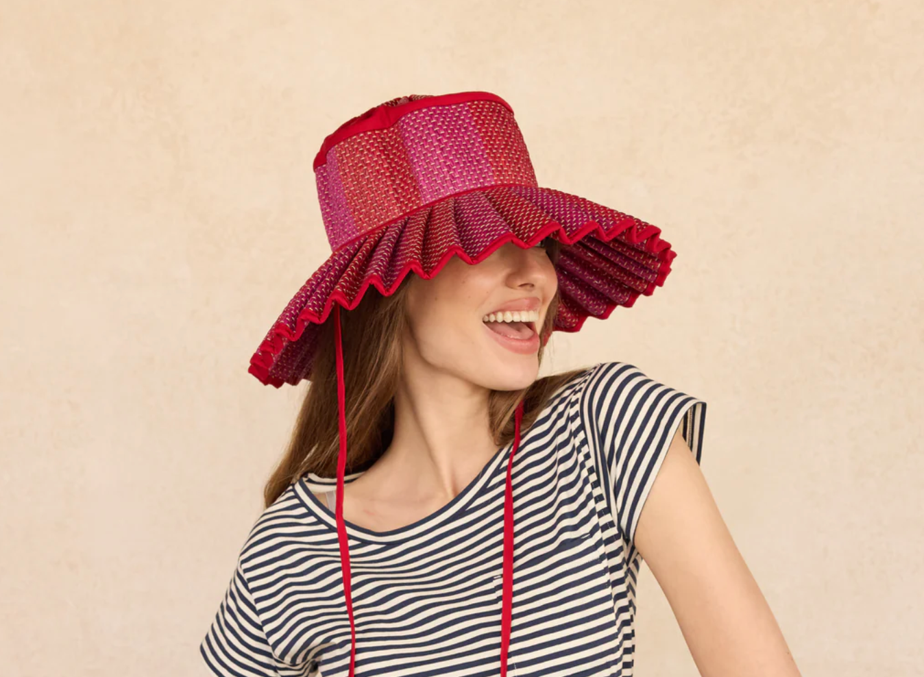 Sombrero Capri Love Heart Berry Island
