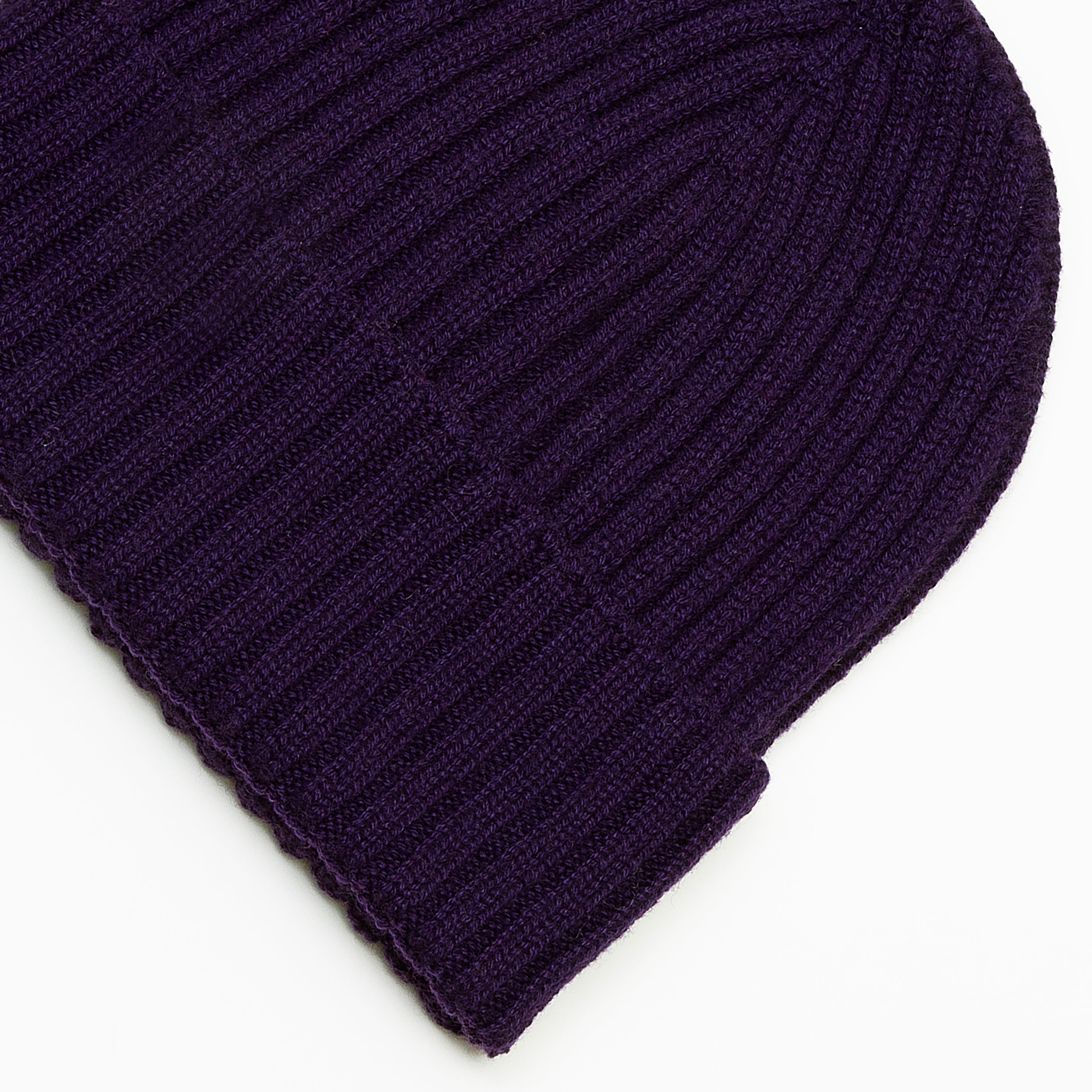 Gorro_Morado_B_Alta.jpg