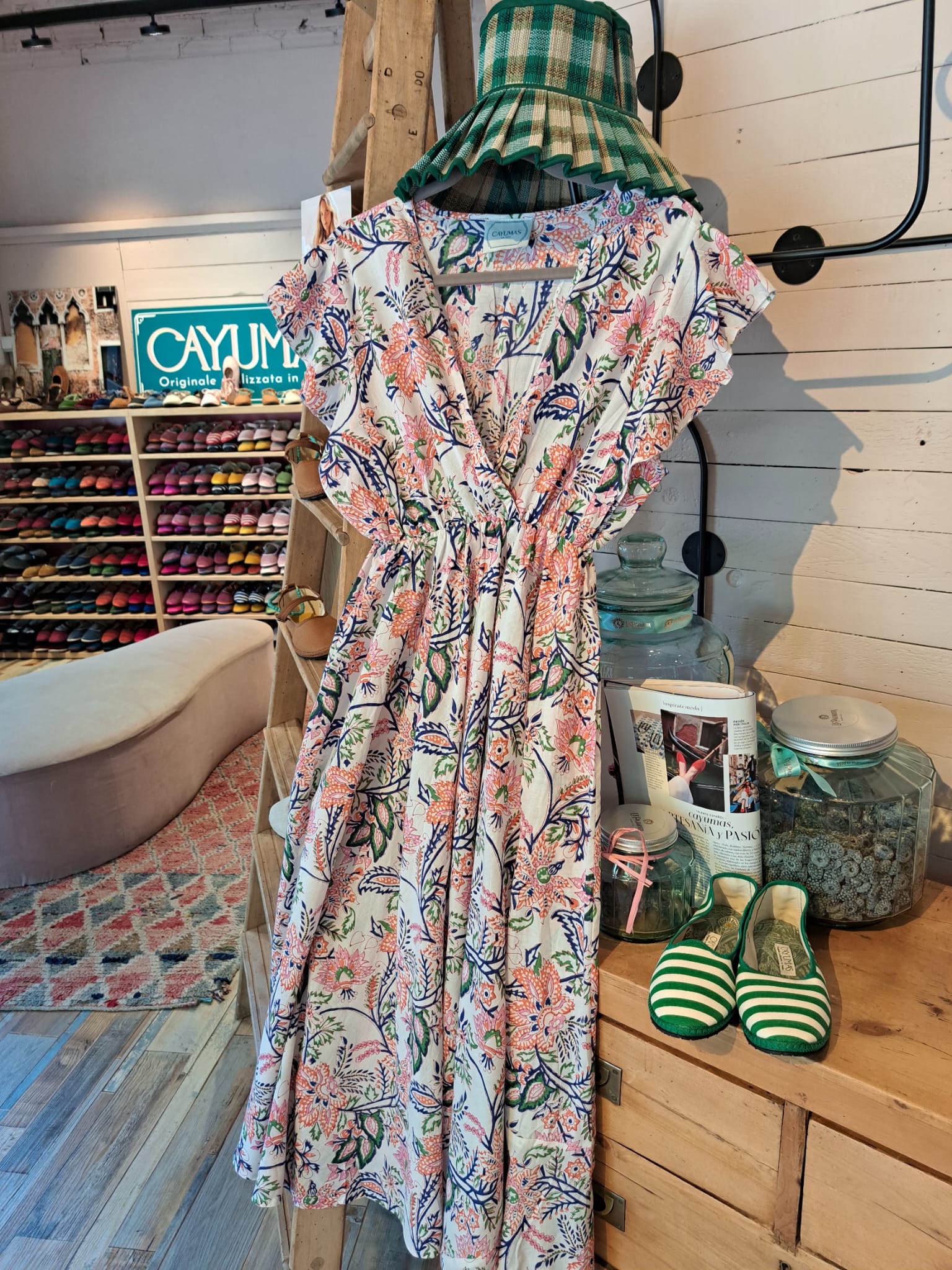 Vestido Blanco Estampado Manga Corta
