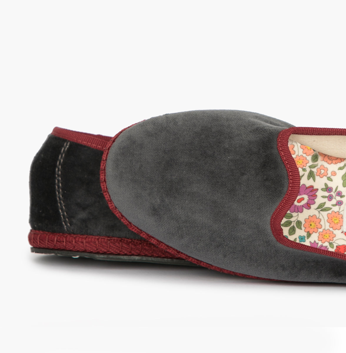Pagliacci Bordeaux C35 - Cayumas